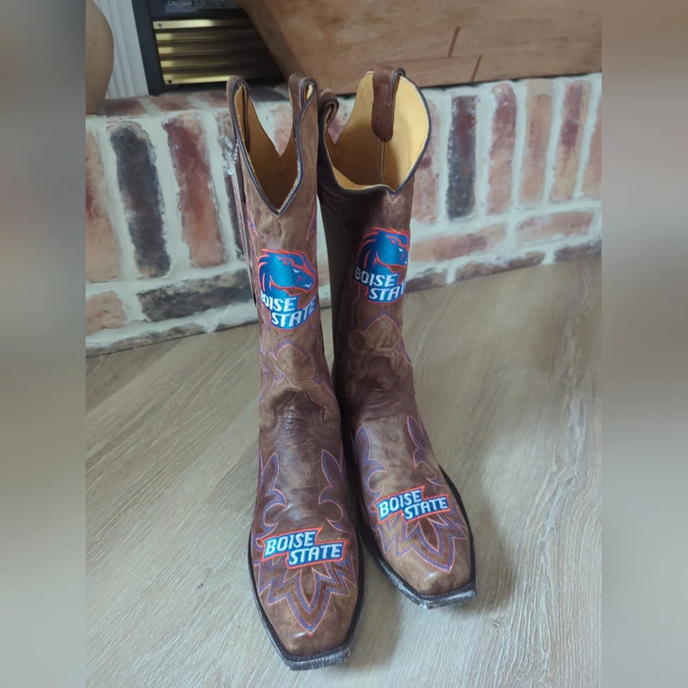 Boise State University Broncos Gameday Board Room Boots Mens Cowboy Boots 11